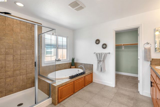 5670 Carlow Way, Antioch, CA 94531