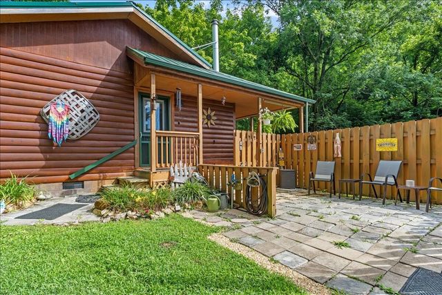 229 Smokey Run Road, Tellico Plains, TN 37385