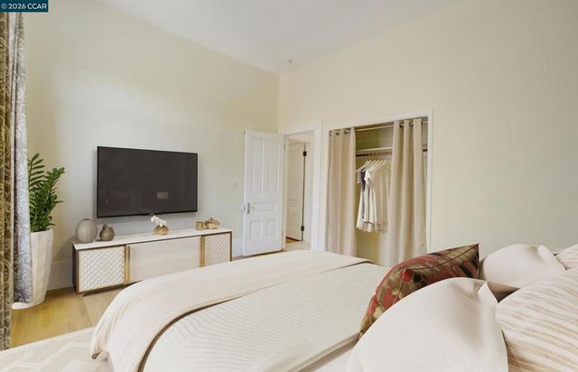 1522 Harmon St, Berkeley, CA 94703