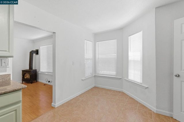 1522 Harmon St, Berkeley, CA 94703
