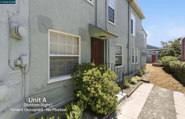 1522 Harmon St, Berkeley, CA 94703