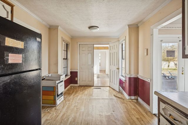 1119 Peninsula Dr, Gallatin, TN 37066