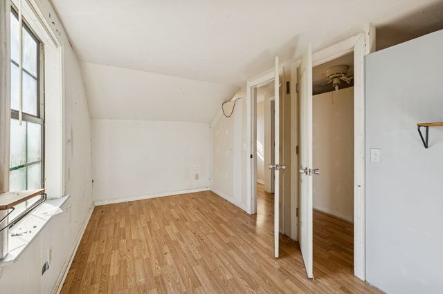 1119 Peninsula Dr, Gallatin, TN 37066