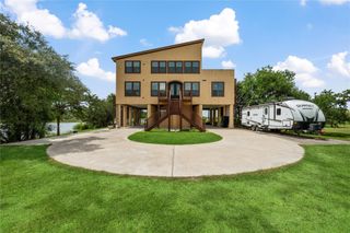 303 Winkler Street, Baytown, TX 77520