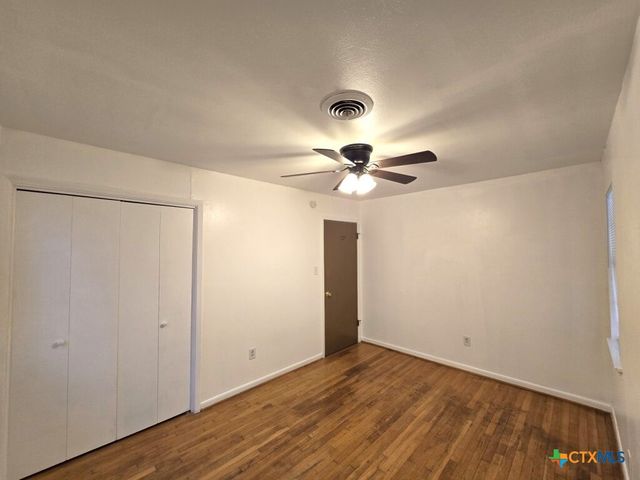 616 W Avenue E, Copperas Cove, TX 76522