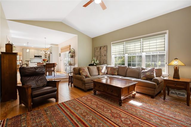 8000 Austrian Pine Circle, Pompey, NY 13104