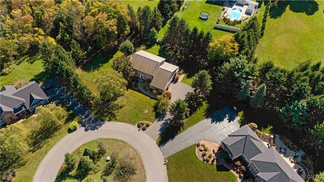 8000 Austrian Pine Circle, Pompey, NY 13104
