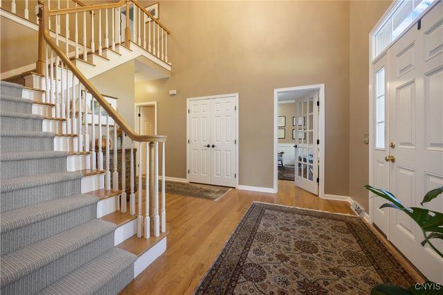 8000 Austrian Pine Circle, Pompey, NY 13104
