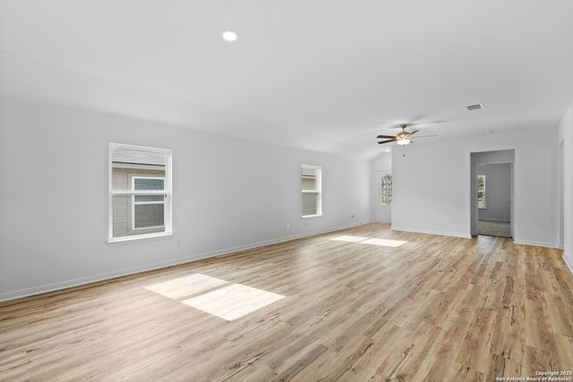 15026 Telfaire Meadow, Von Ormy, TX 78073