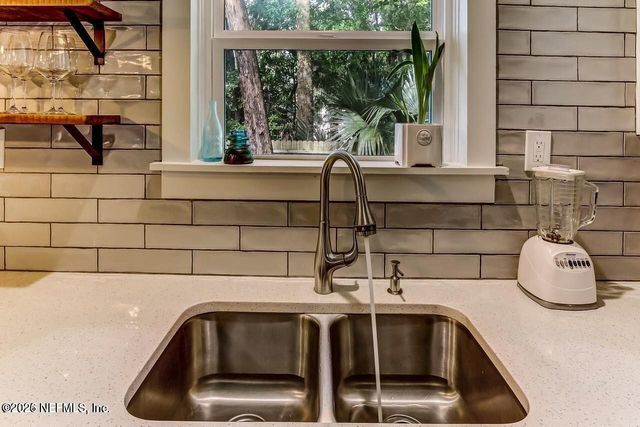 1117 CEDAR Street, Jacksonville, FL 32207