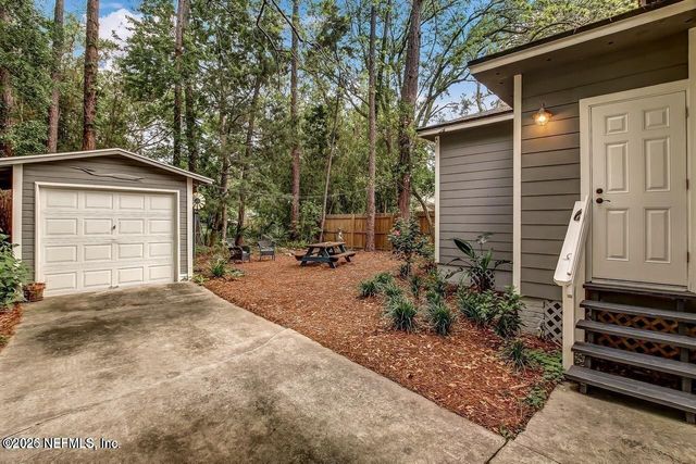 1117 CEDAR Street, Jacksonville, FL 32207