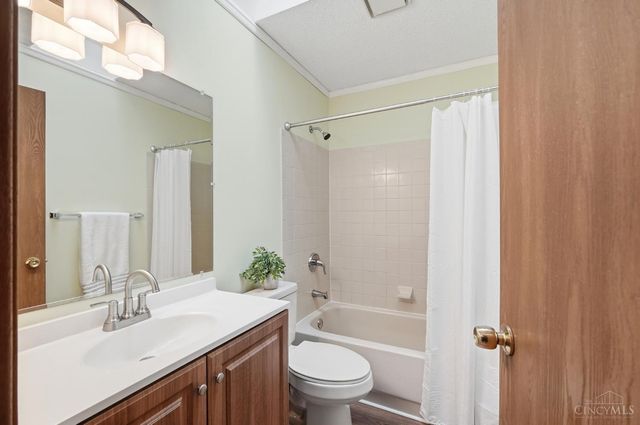 33 Doe Court, Fairfield, OH 45014