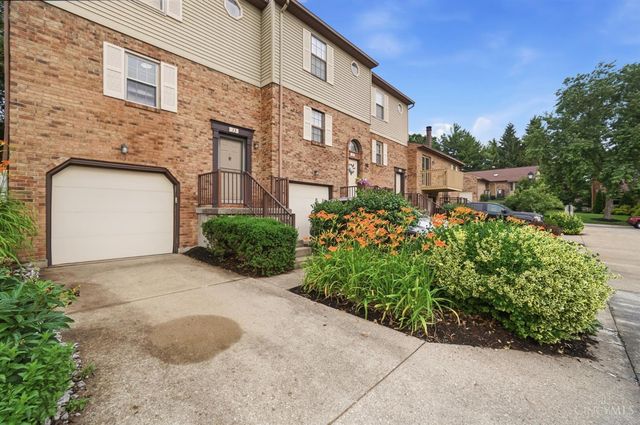 33 Doe Court, Fairfield, OH 45014