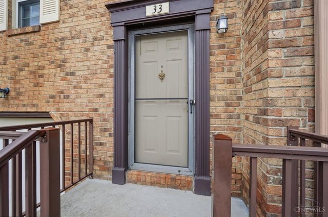 33 Doe Court, Fairfield, OH 45014