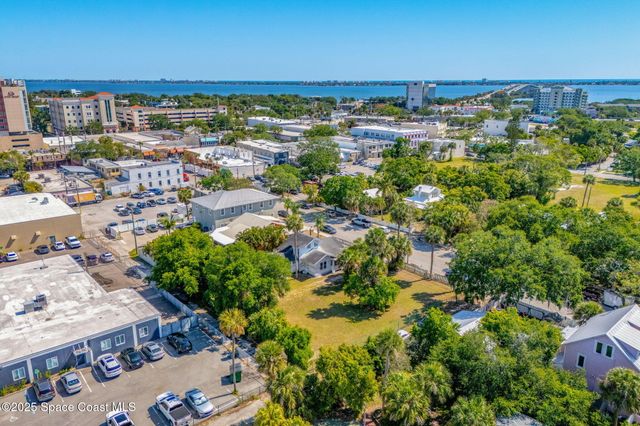 2106 Vernon Place, Melbourne, FL 32901