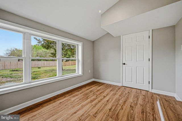 2081 DOWNS CHAPEL RD, Clayton, DE 19938