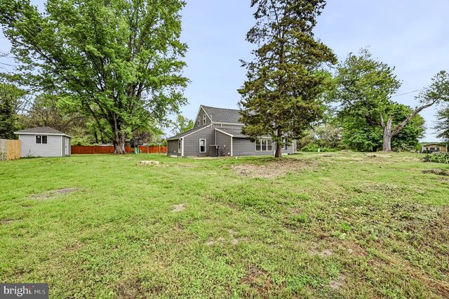2081 DOWNS CHAPEL RD, Clayton, DE 19938