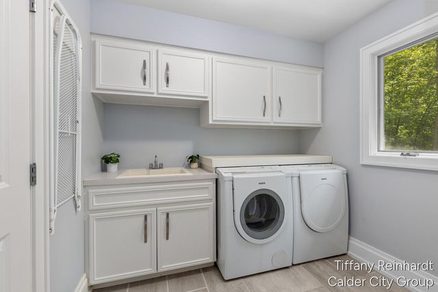 2760 Tyler Trail, Lowell, MI 49331