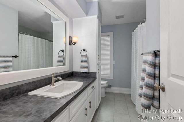 2760 Tyler Trail, Lowell, MI 49331
