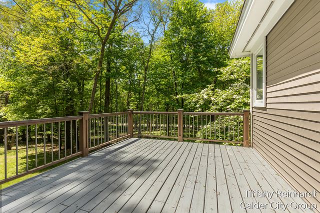 2760 Tyler Trail, Lowell, MI 49331