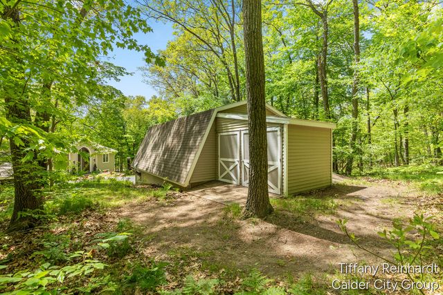 2760 Tyler Trail, Lowell, MI 49331