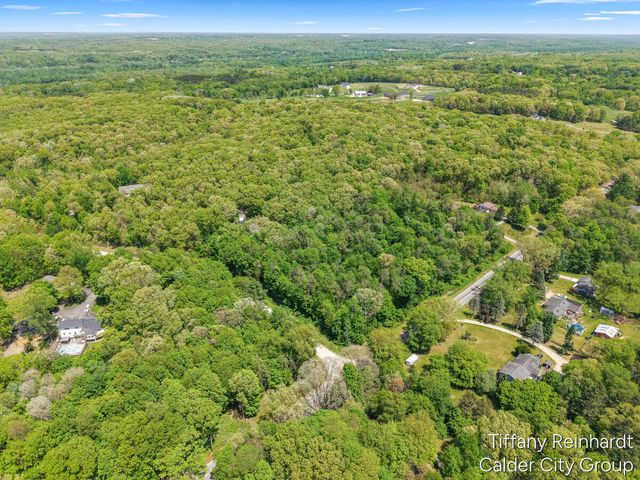 2760 Tyler Trail, Lowell, MI 49331
