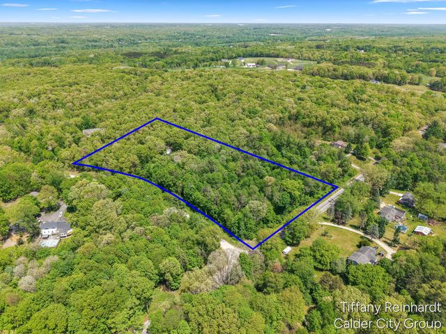2760 Tyler Trail, Lowell, MI 49331