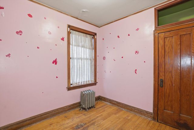 6734 S Maplewood Avenue, Chicago, IL 60629