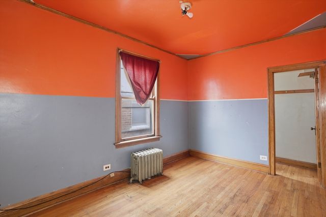 6734 S Maplewood Avenue, Chicago, IL 60629