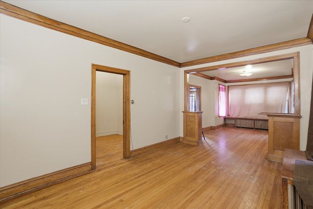 6734 S Maplewood Avenue, Chicago, IL 60629
