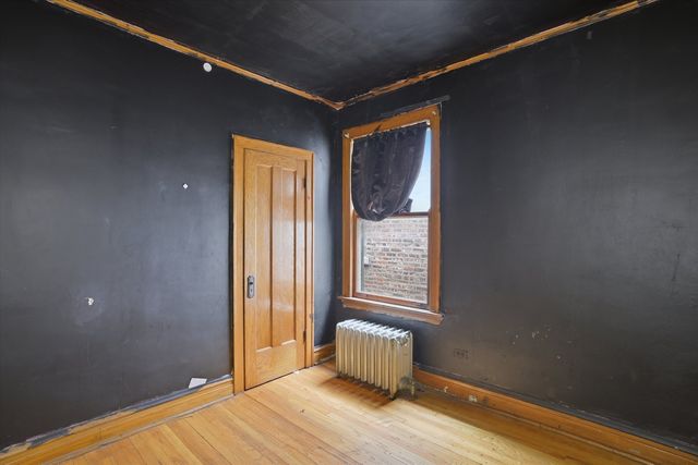 6734 S Maplewood Avenue, Chicago, IL 60629
