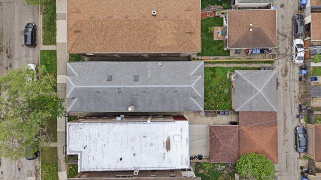 6734 S Maplewood Avenue, Chicago, IL 60629