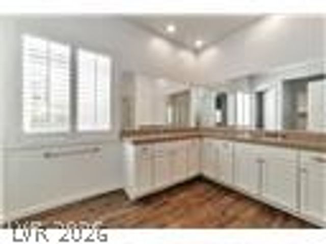 318 Homeward Way, Henderson, NV 89011