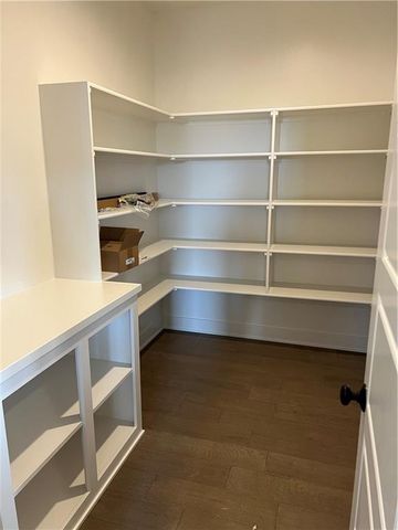 17825 Rainbow Boulevard, Overland Park, KS 66085