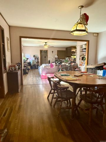 504 N Montgomery Street, Clarksville, AR 72830