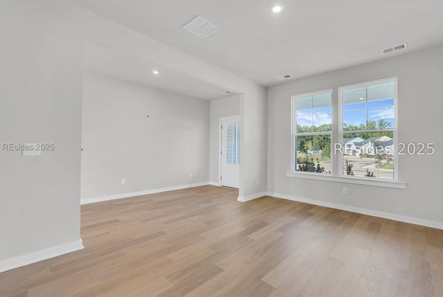 81 Gun Powder Ct, Ridgeland, SC 29936