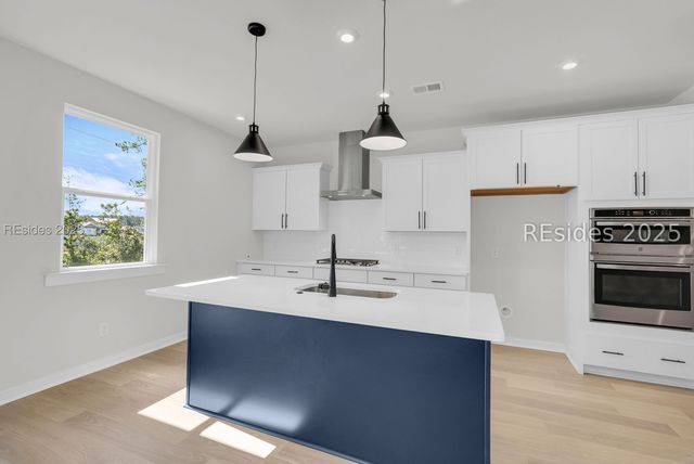 81 Gun Powder Ct, Ridgeland, SC 29936