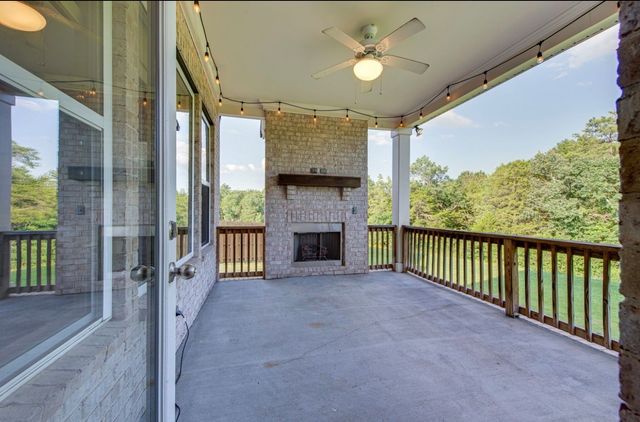 2345 Carouth Ct, Nolensville, TN 37135