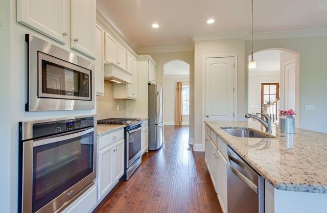 2345 Carouth Ct, Nolensville, TN 37135
