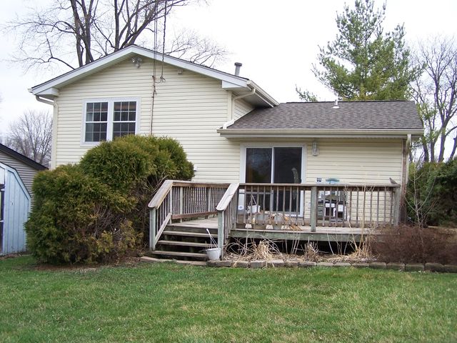 1709 Rogers Avenue, Mchenry, IL 60050