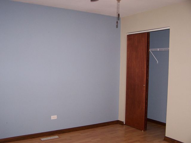 1709 Rogers Avenue, Mchenry, IL 60050