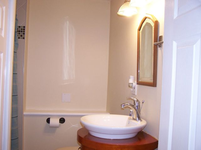 1709 Rogers Avenue, Mchenry, IL 60050