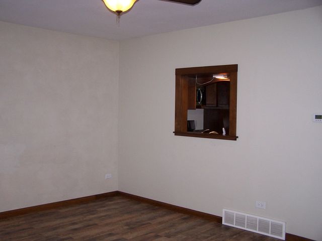 1709 Rogers Avenue, Mchenry, IL 60050