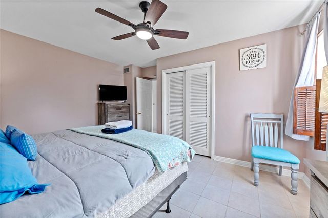 544 SEVERN AVENUE, Tampa, FL 33606