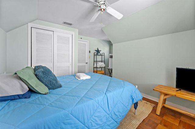 544 SEVERN AVENUE, Tampa, FL 33606