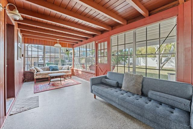 544 SEVERN AVENUE, Tampa, FL 33606