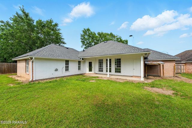 104 Eldorado Court, Lafayette, LA 70503