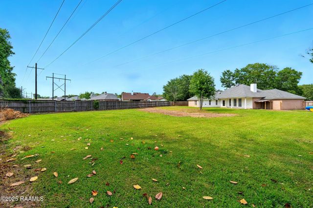 104 Eldorado Court, Lafayette, LA 70503