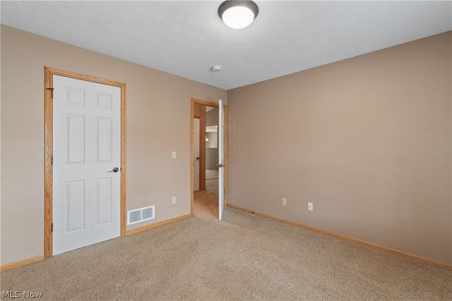 3068 Somerset Drive, Akron, OH 44312