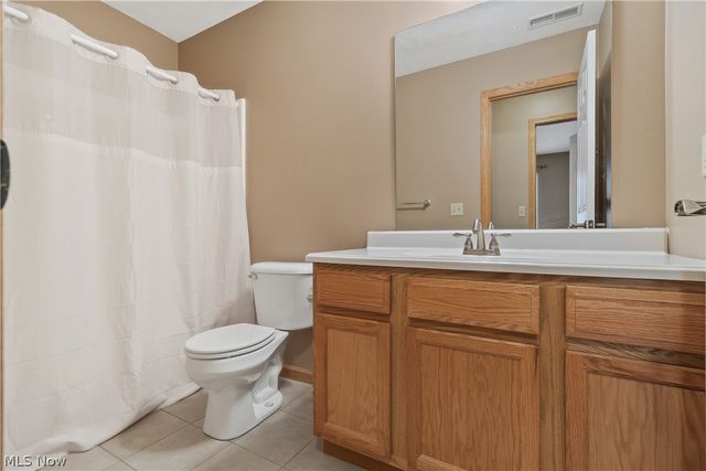 3068 Somerset Drive, Akron, OH 44312